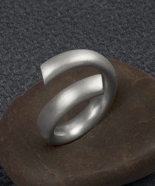 3496 Silver ring 3496 - Image 1