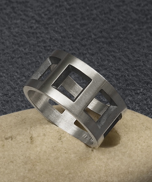 3791 Silver ring 3793 - Image 1